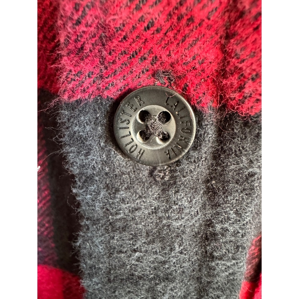 Hollister Mens Red Black Buffalo Plaid Flannel Shirt Small Lumberjack Cabin Cozy - Picture 4 of 11
